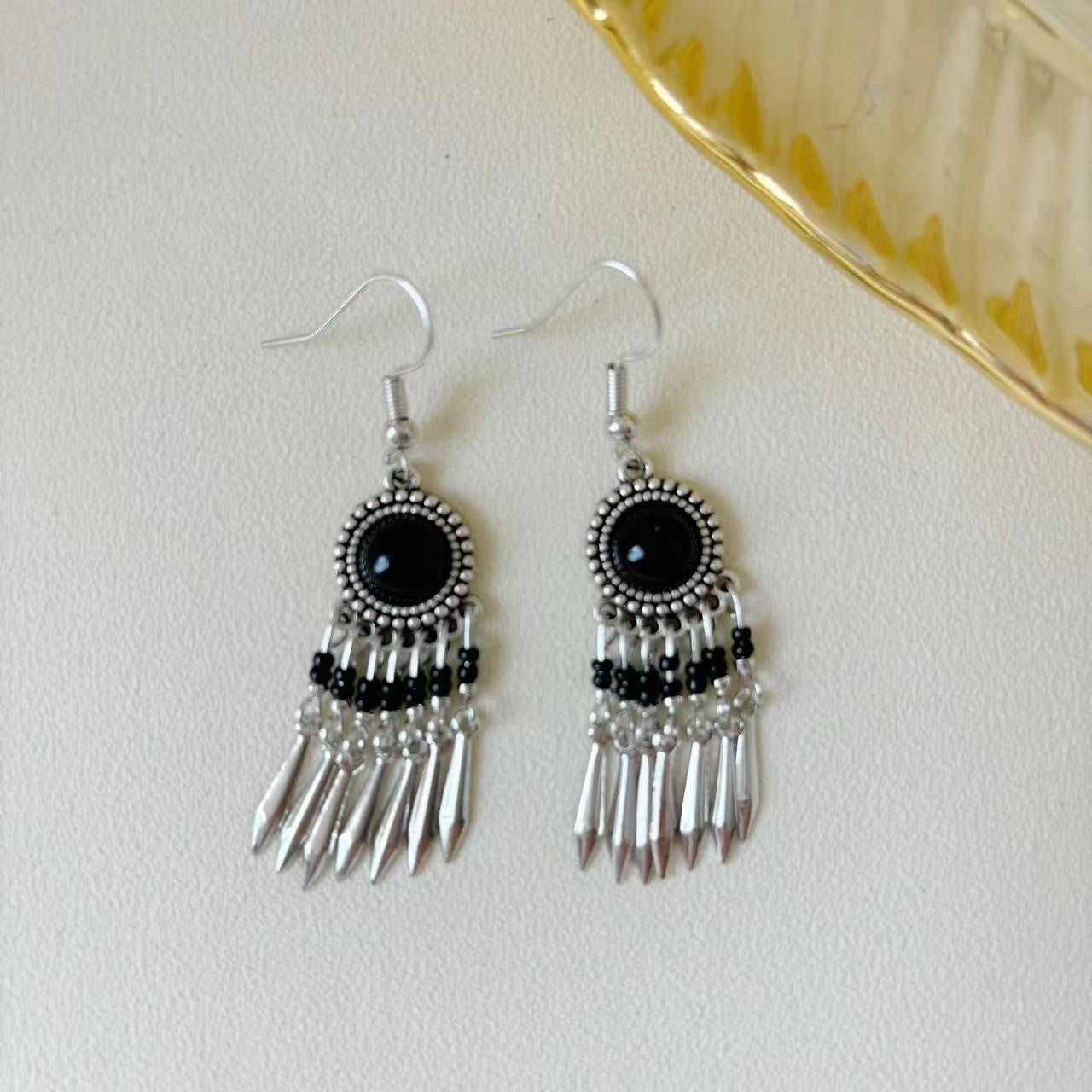 Temperament Personality Bohemian Small Ethnic Style Bead Tourist Earrings