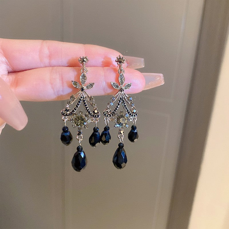 Needle Black Crystal Geometric Ear Minority Fashion Temperament Entry Earrings