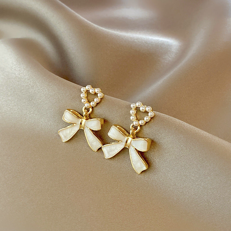 Women's Gold Plated French Entry Lux Pearl Fashion Dignified Earrings