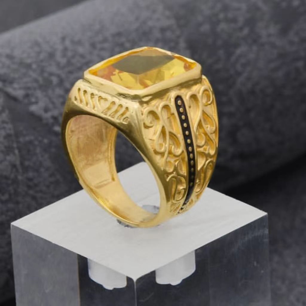 Men's Vintage Alloy Inlaid With Gem Engagement Rings
