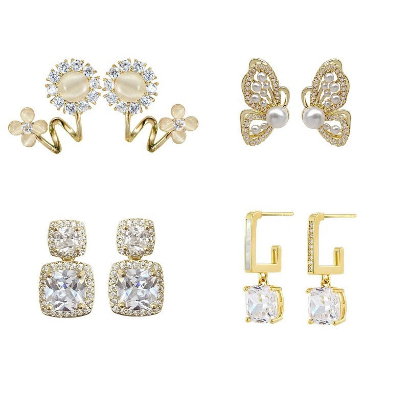 Sier Bow Pearl Classic Style Alphabet Rings
