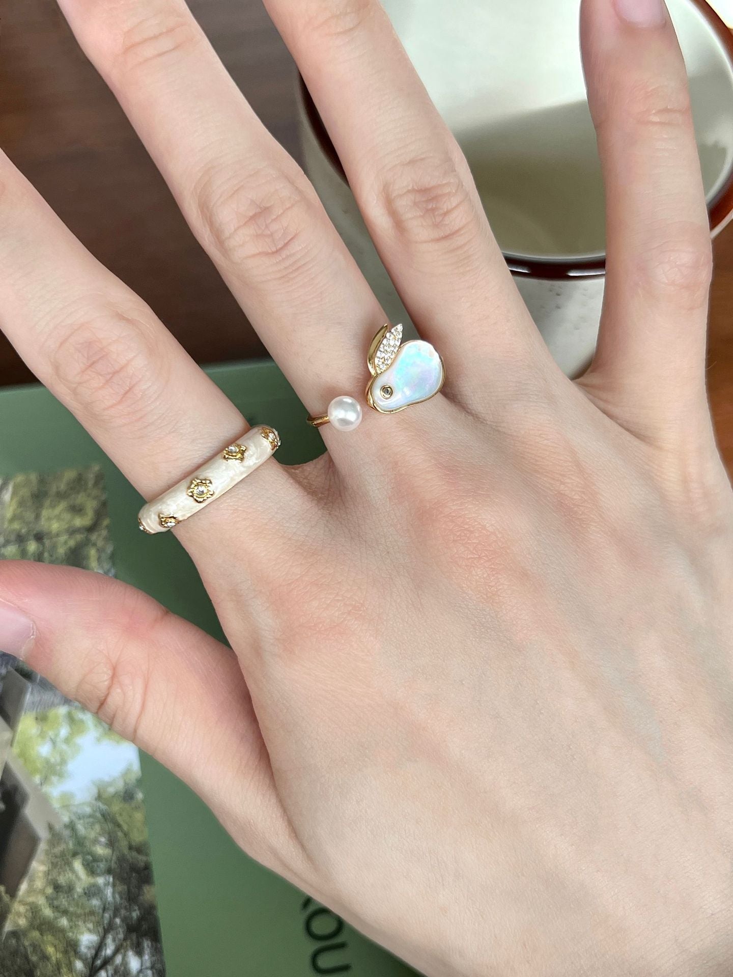 Bunny Pearl Trendy Hepburn Style Female Design Rings