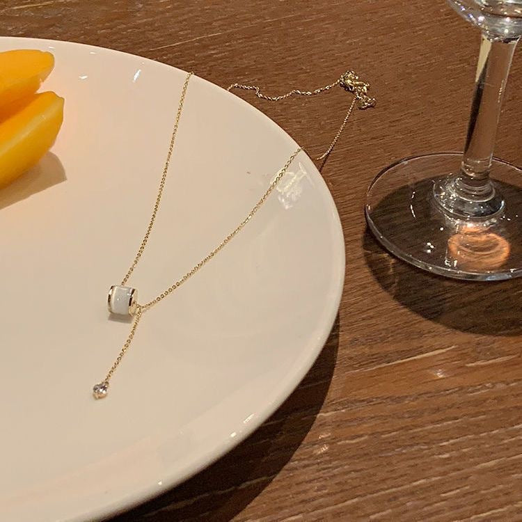 Female Light Luxury Minority High-grade Inlaid Zircon Necklaces