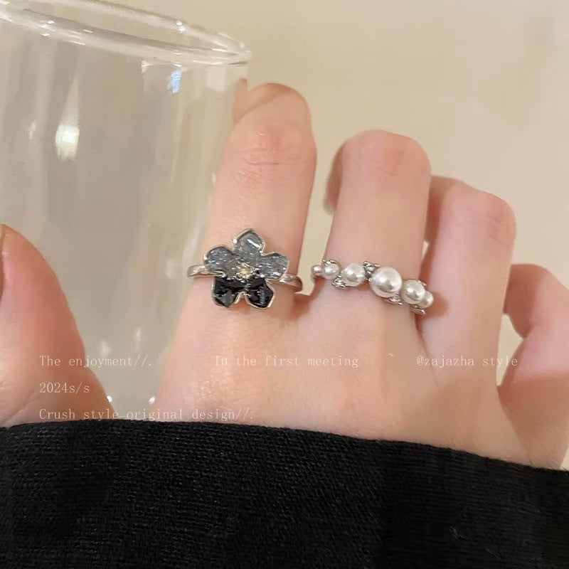 Women's Open-end Pearl Retro Style Personalized Index Finger Rings