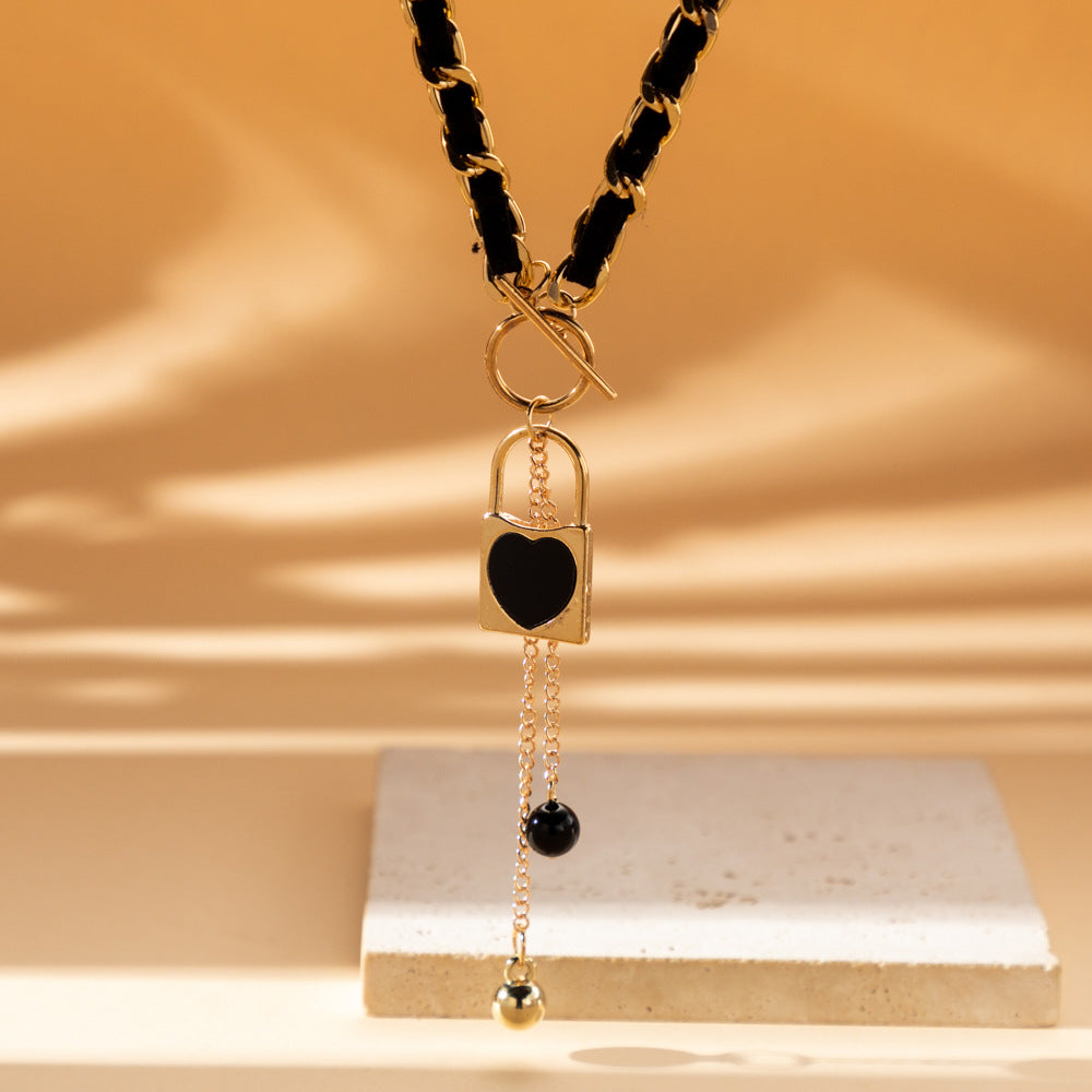 Love Fritillary Cold Style Clavicle Chain Necklaces