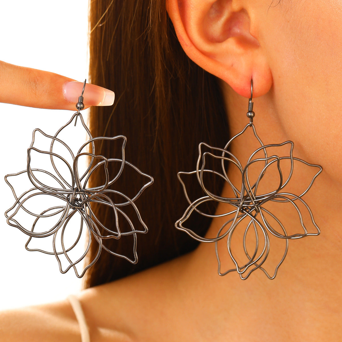 Big Flower Hollow Exaggerated Lines Winding Earrings