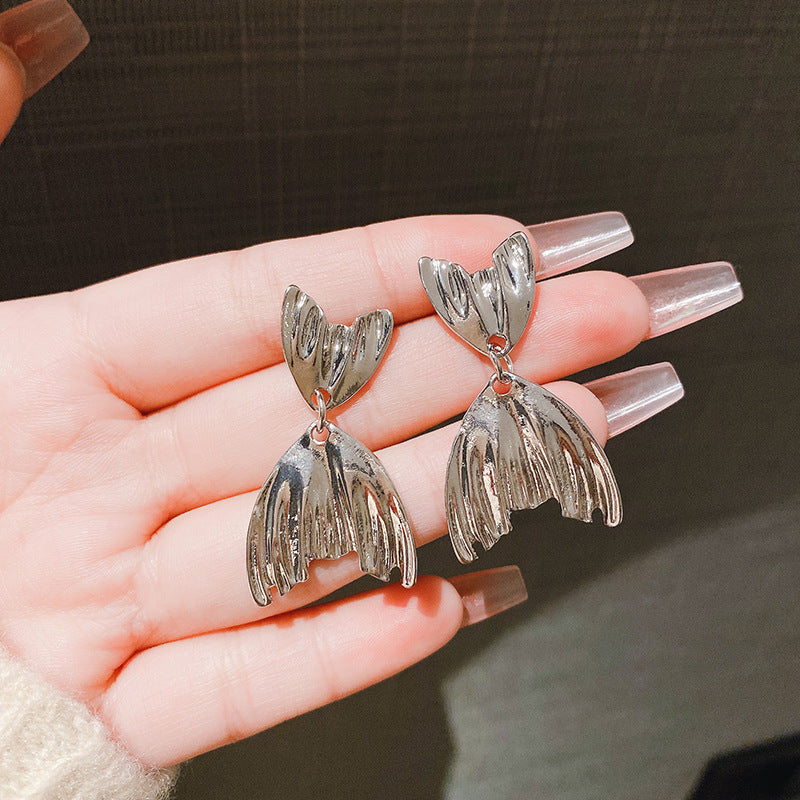 Cold Style Pleated Fishtail Shape Unique Design Earrings
