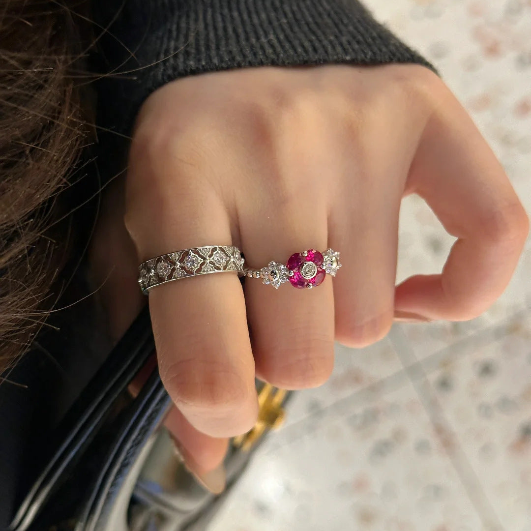 Women's Warm Smart Pitaya Red Corundum Retro Rings