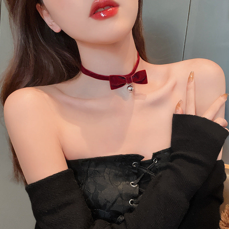 Women's Bell Shape Bow Collar Vintage Black Necklaces