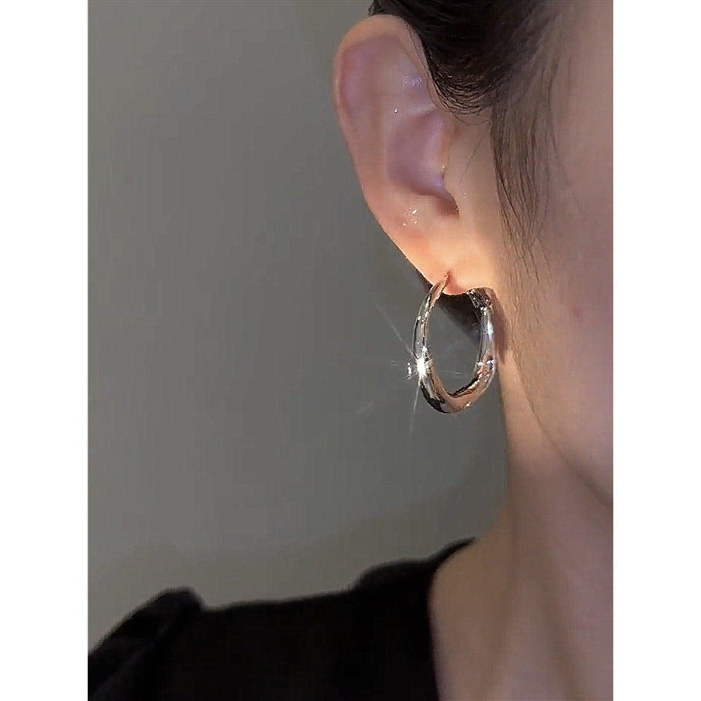 High-grade Metal Pin Simple Trend Design Earrings