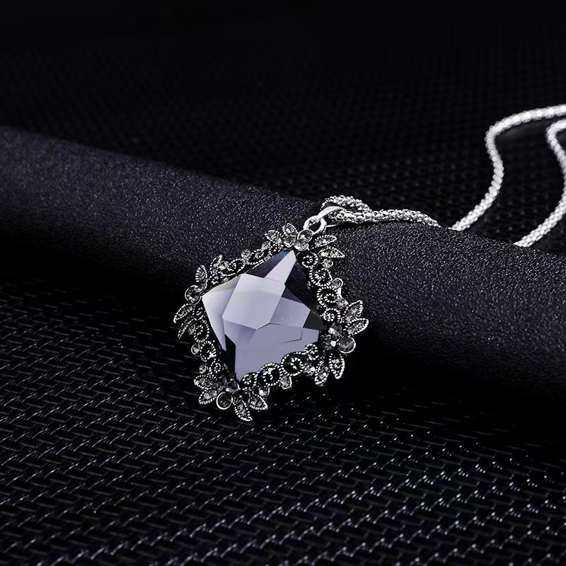 Women's Chain Long Popular Clothes Accessories Fashion Necklaces