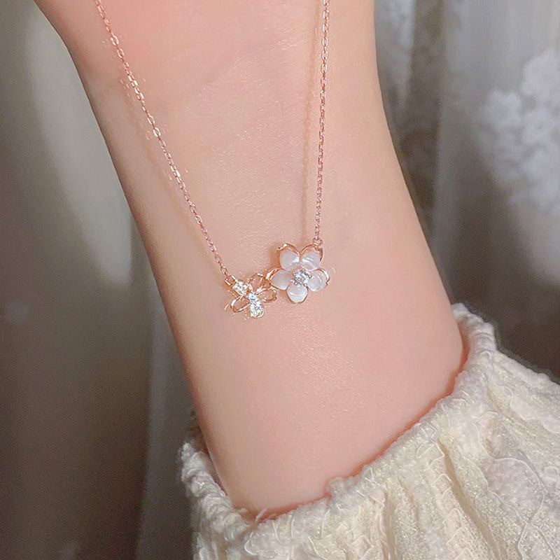Niche Super Fairy Peach Clavicle Chain Necklaces