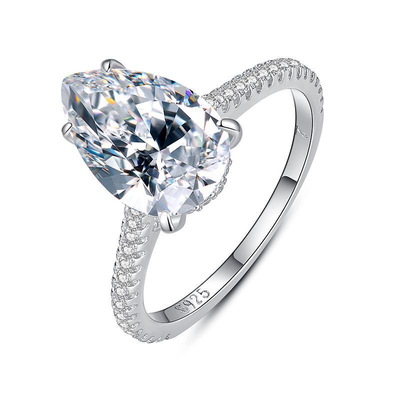 Women's Micro Setting Fashion Denier Artificial Diamond Rings