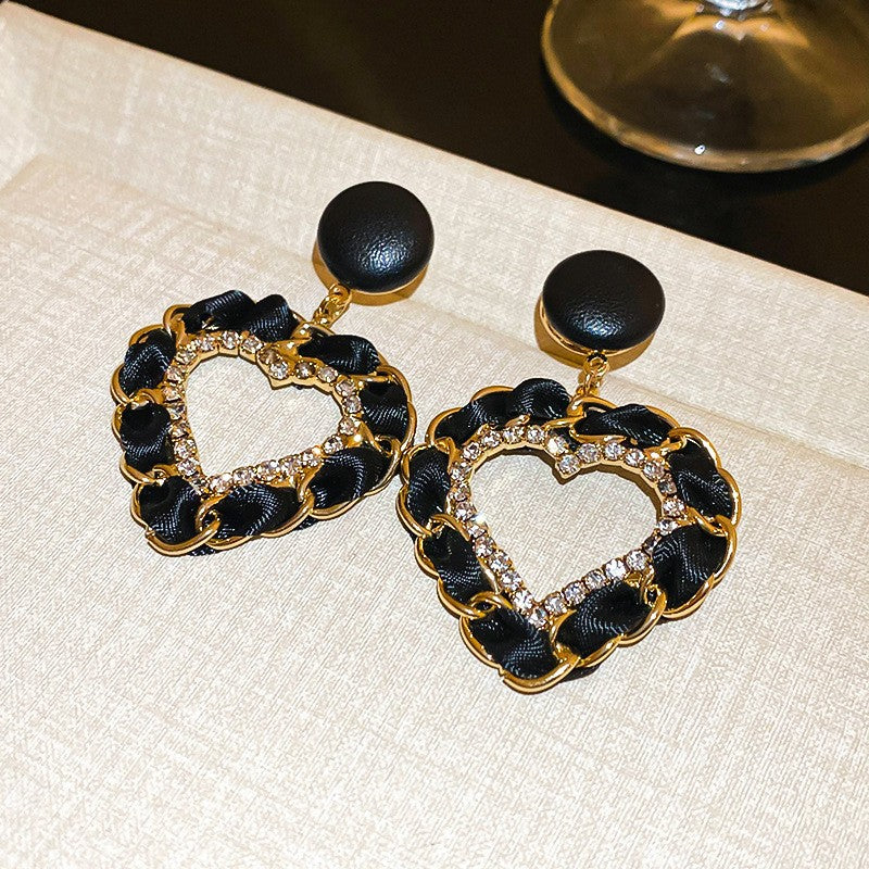 Needle Black Crystal Geometric Ear Minority Fashion Temperament Entry Earrings