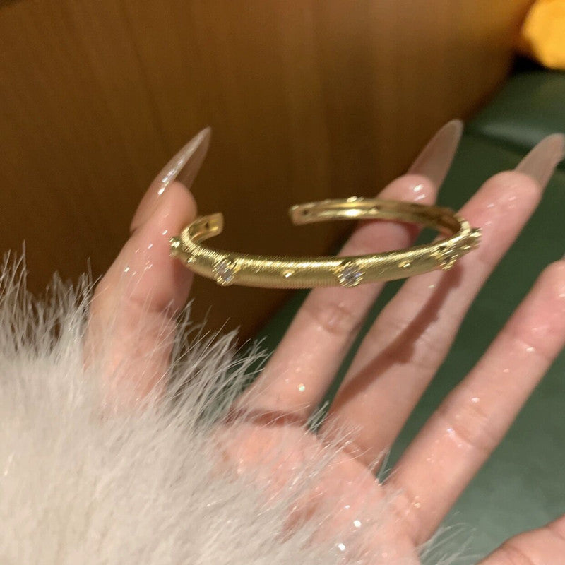 Zircon Female High Sense Light Luxury Bracelets