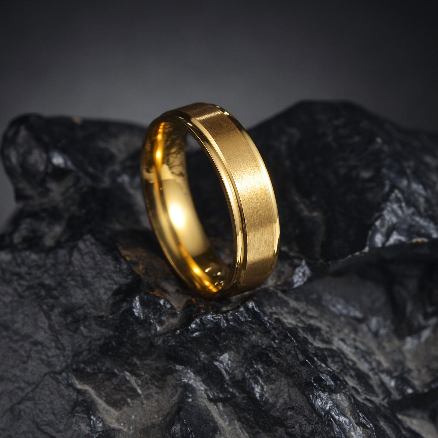 Titanium Steel Wide Step Sand Surface Rings