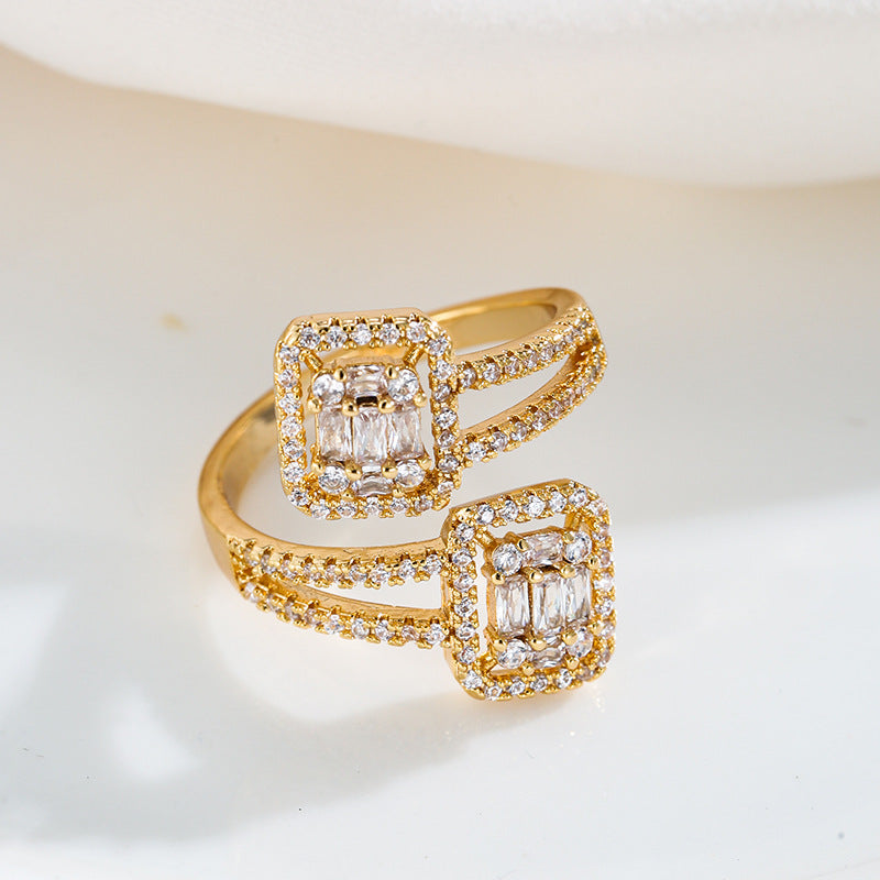 Exaggerated Inlaid Shimmer Rhinestone Square Trendy Personality Rings