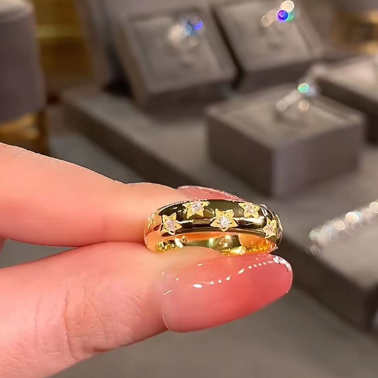 Women's Star Light Luxury High Sense Design Rings