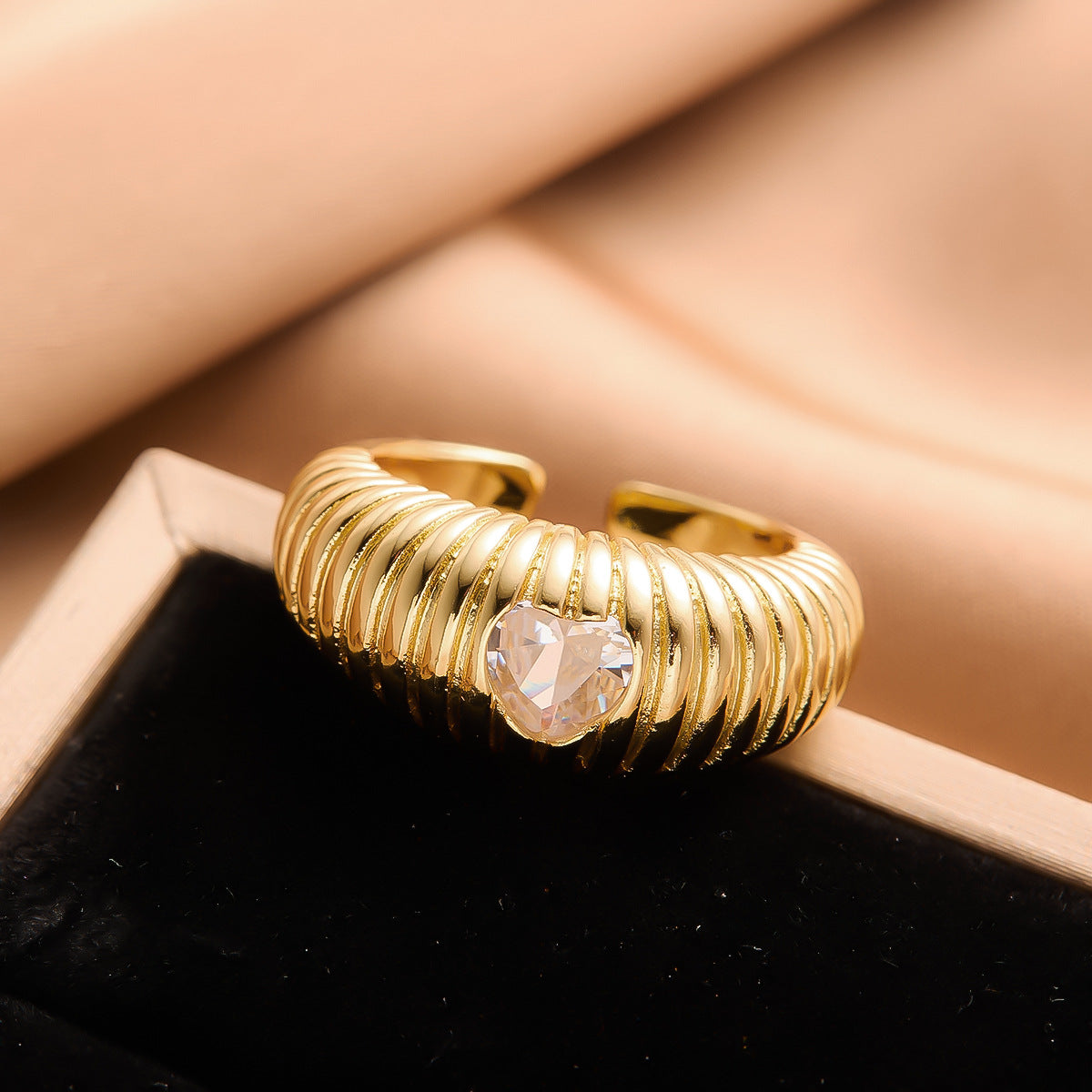 Real Gold Plated Copper Female Niche Rings
