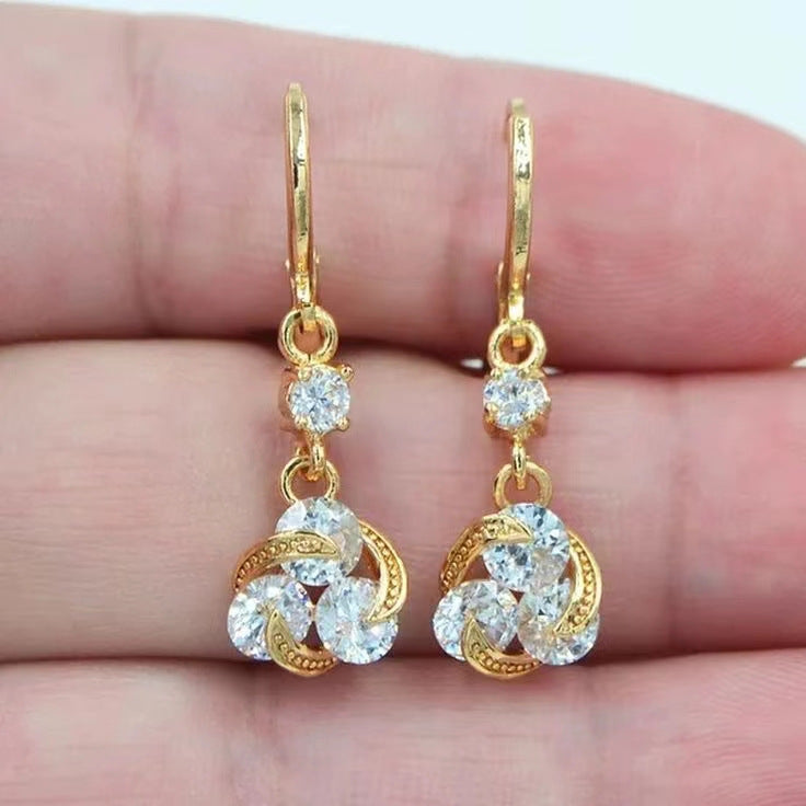 Women's Spiral Winding Hollowed Fashion Minority Simple Earrings