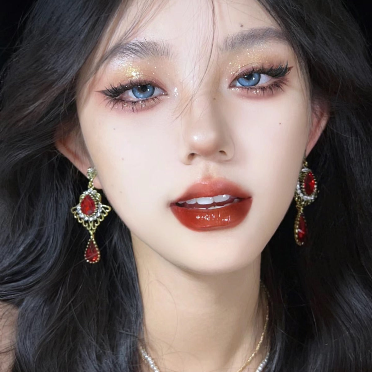 Women's Court Water Drop Style Light Luxury High-grade Earrings