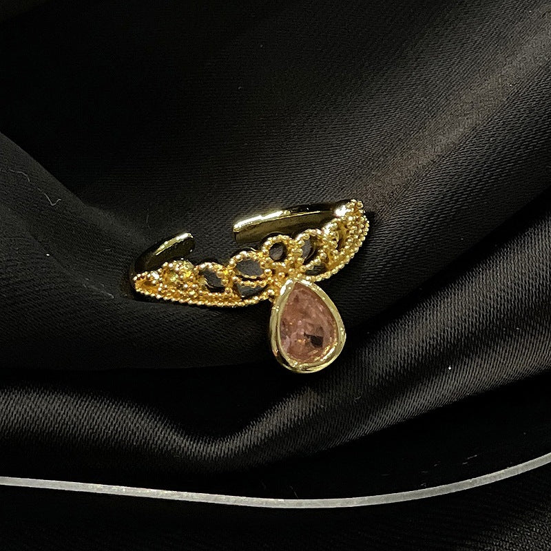 Golden Antique Style Series Cold High Sense French Simplicity Rings