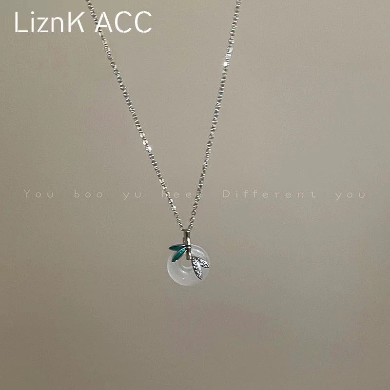 Women's Style Pearl Light Luxury High-grade Clavicle Necklaces