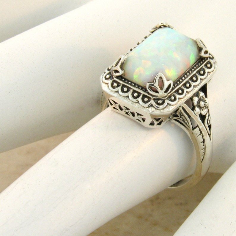 Elegant Female Accessories Fashionable Design Opal Rings