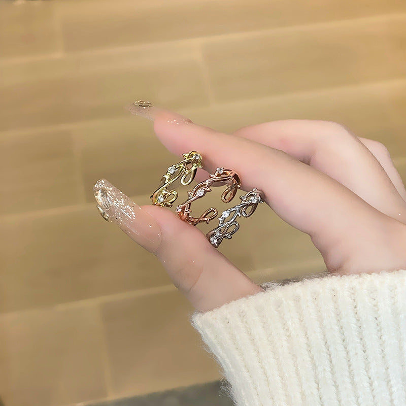 Korean Small Thorn Rattan Suit Open Rings