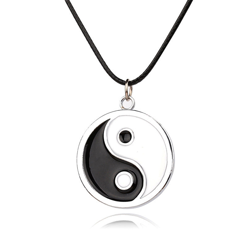 Dripping Oil Stitching Pattern Fashion Simple Necklaces