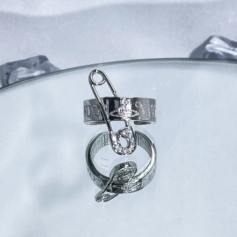 Dark Saturn Letter Light Luxury Open Female Rings
