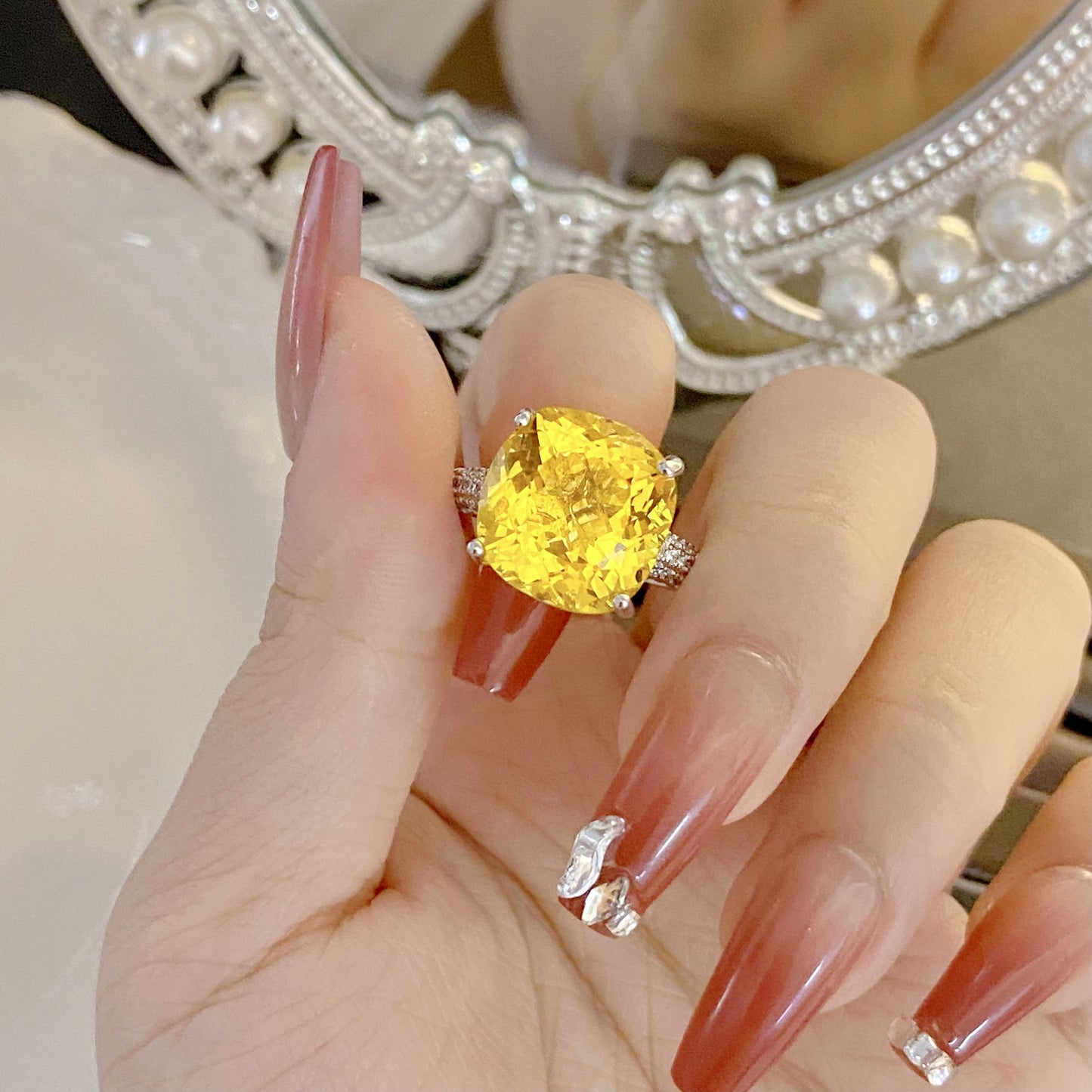 Oversized Color Amethyst Anna Princess Yellow Rings