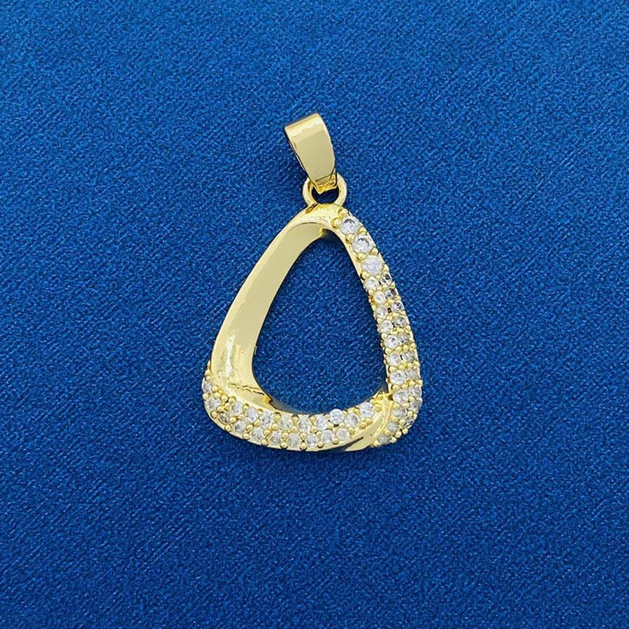 Random Match Fashion Classic Source Ornament Pendants