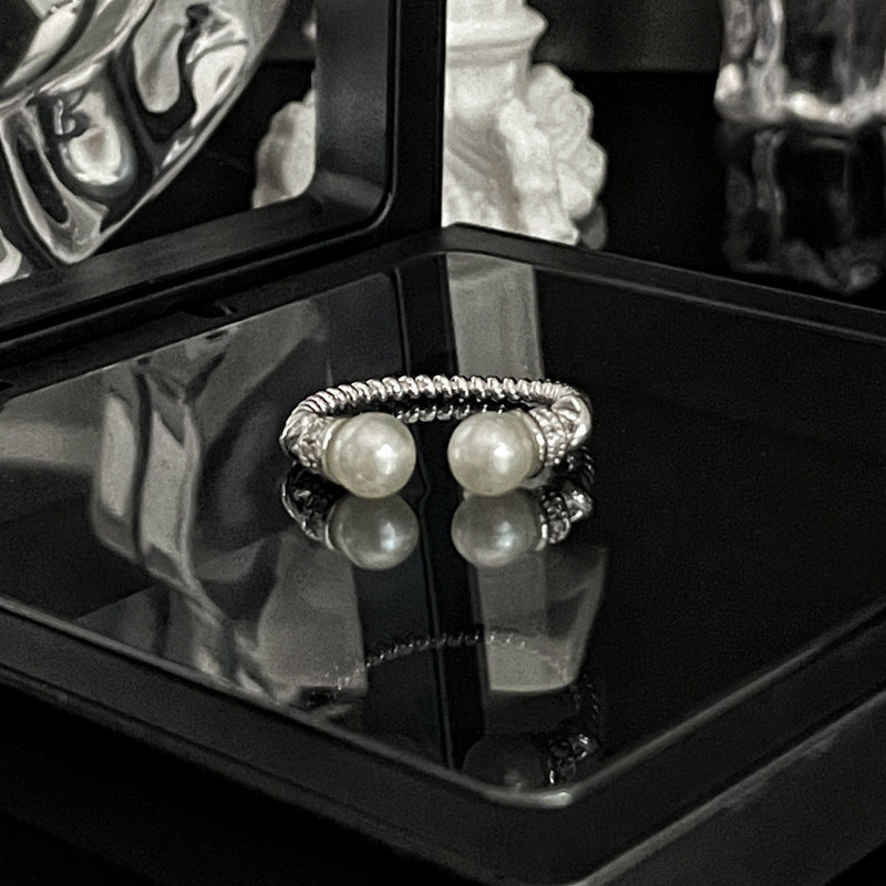 Women's High-grade Bow Open-end Pearl Cold Style Rings