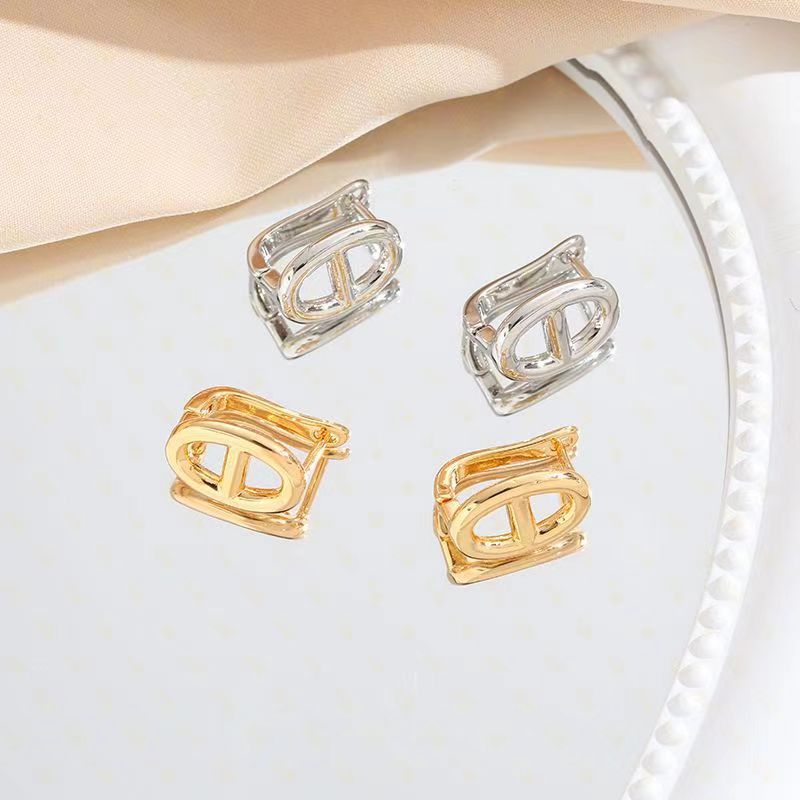 Hollow Pig Nose Female Korean Style High Sense Earrings