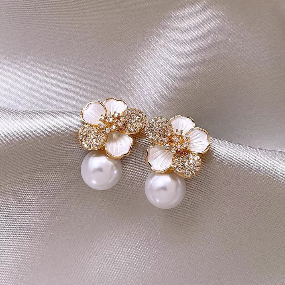 Women's Gold Plated French Entry Lux Pearl Fashion Dignified Earrings