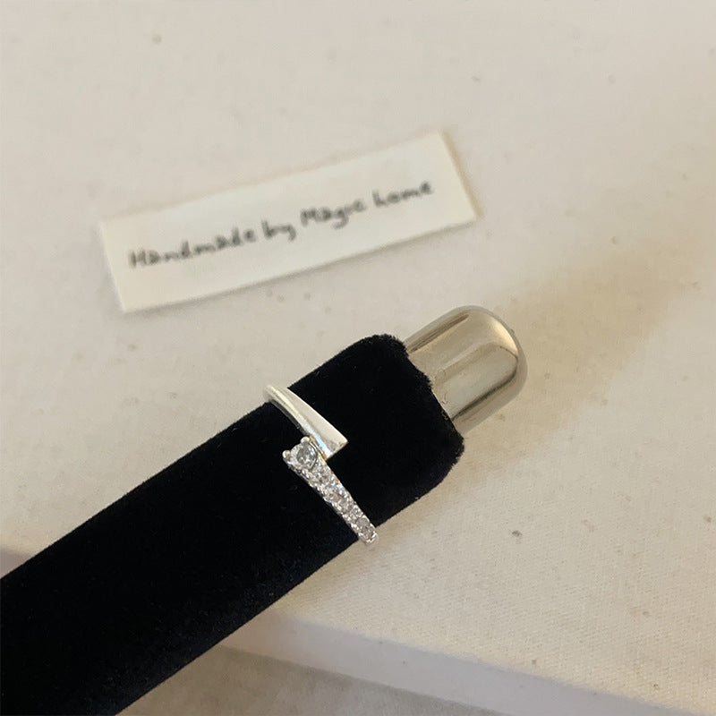 Women's Cross Zircon Matte Metal Light Luxury Rings