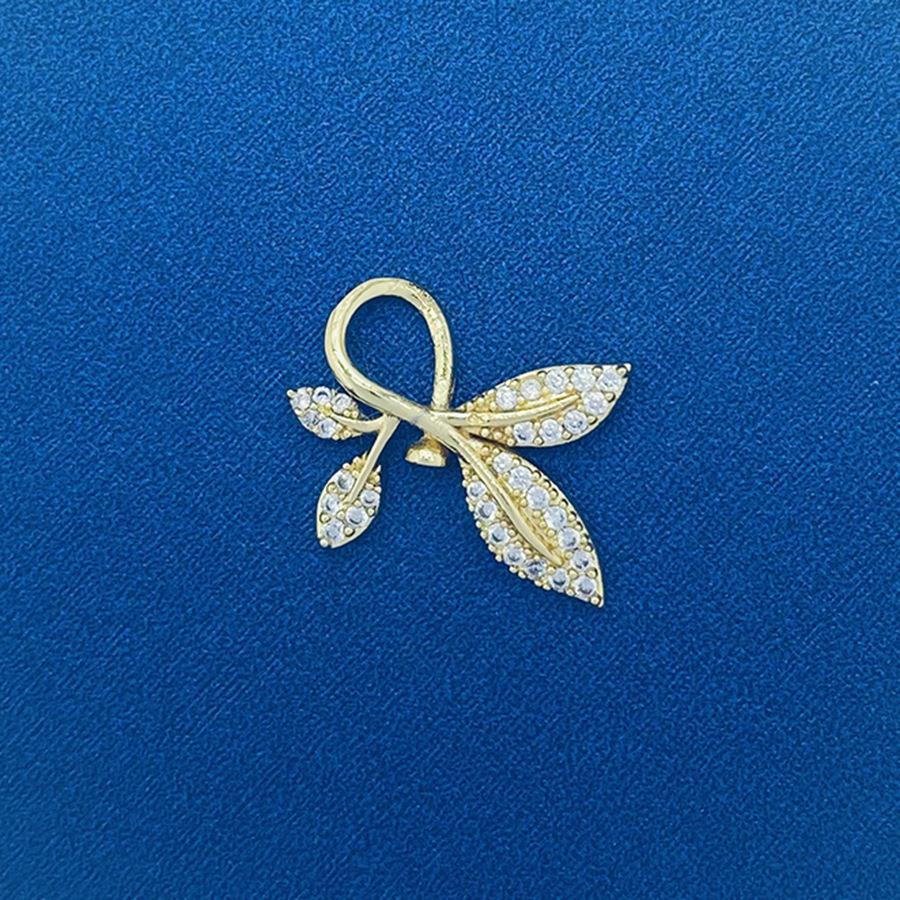 Random Match Fashion Classic Source Ornament Pendants