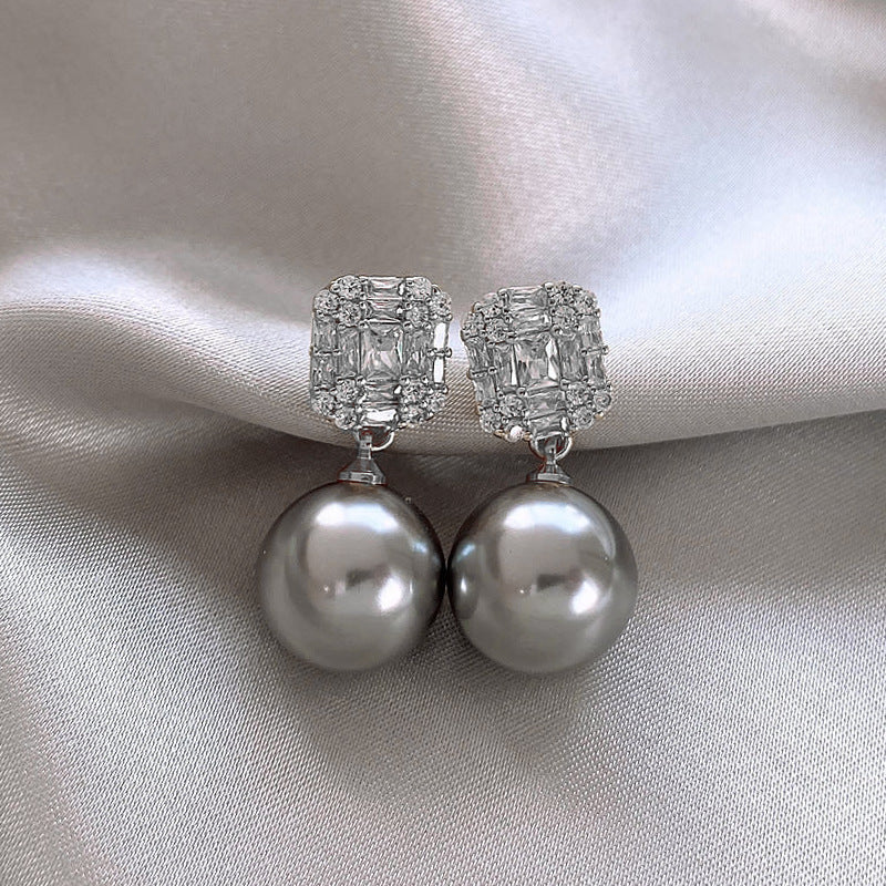 Women's Gold Plated French Entry Lux Pearl Fashion Dignified Earrings