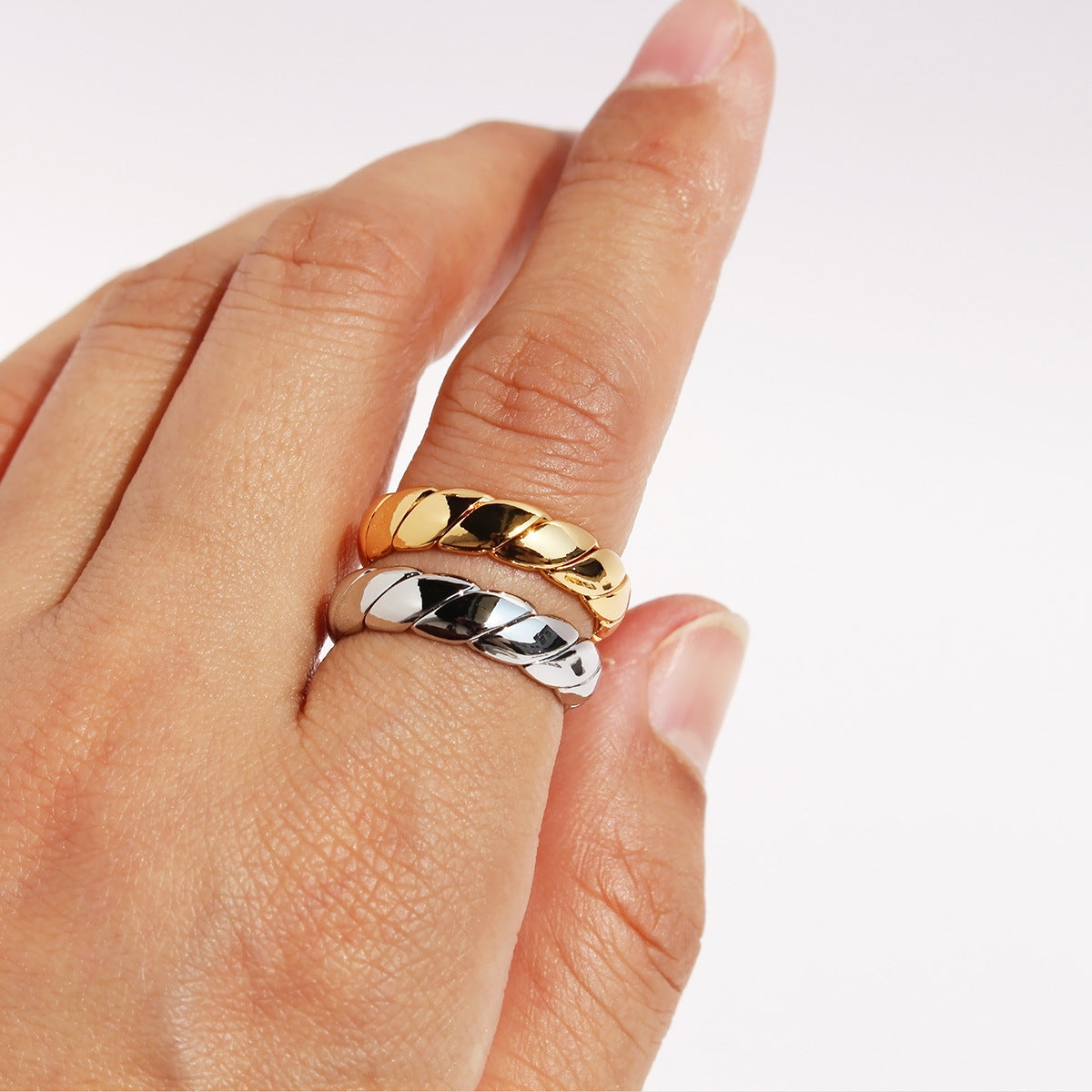 Women's & Men's Real Gold Wave Twill Line Open Rings