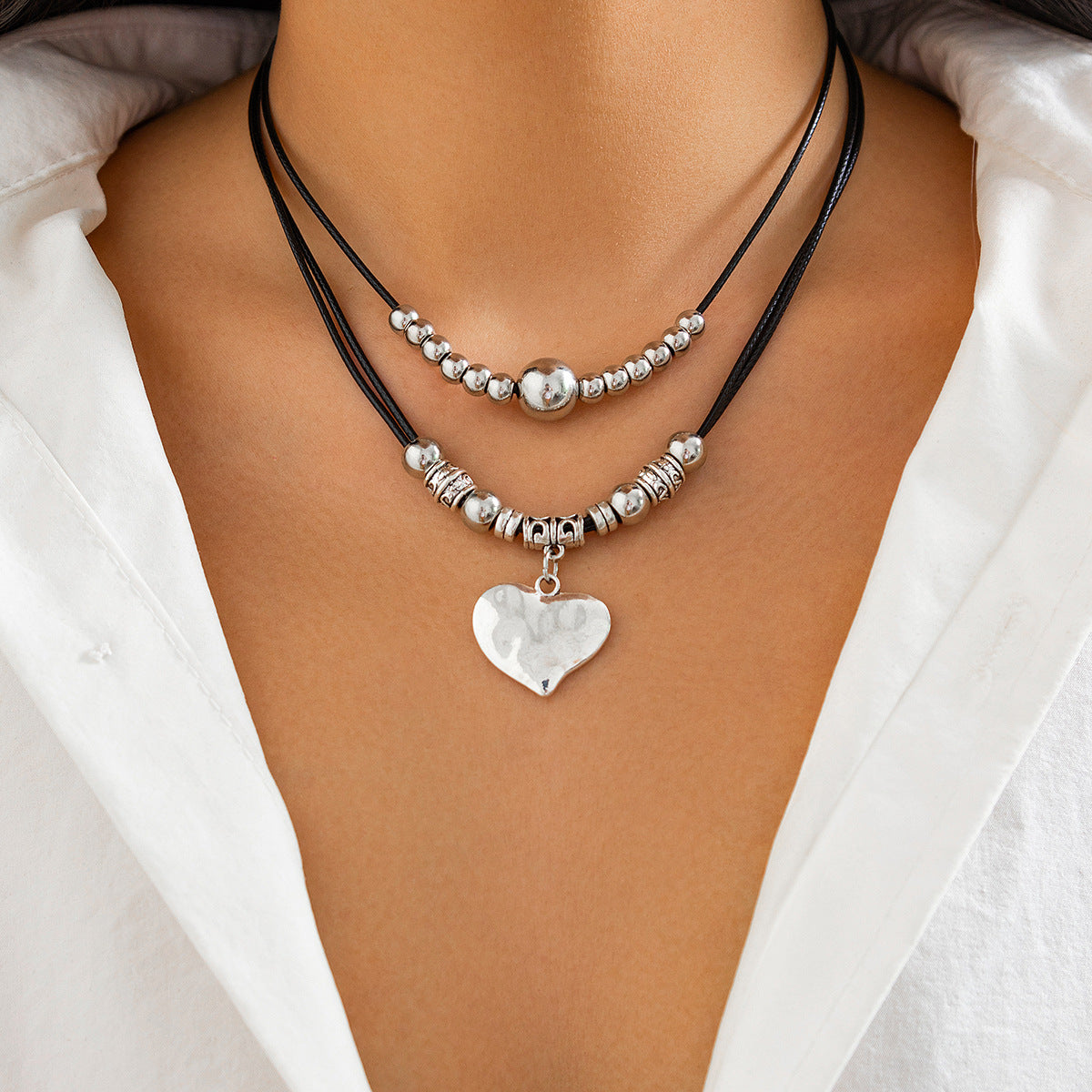 Vintage Metal Elbow Ethnic Style Embossed Beaded Heart Pendants