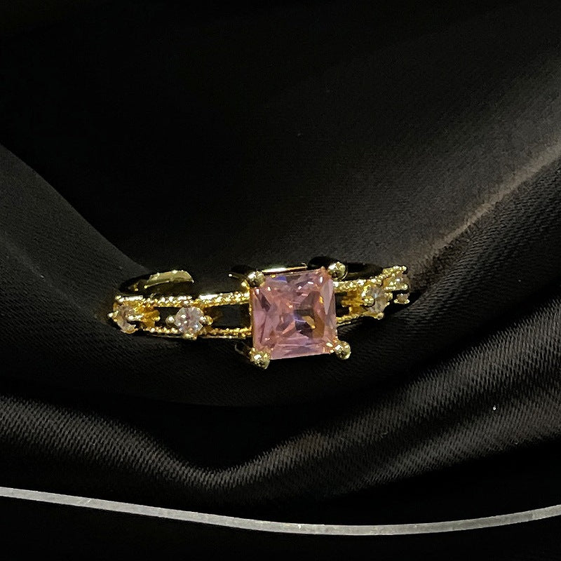 Golden Antique Style Series Cold High Sense French Simplicity Rings
