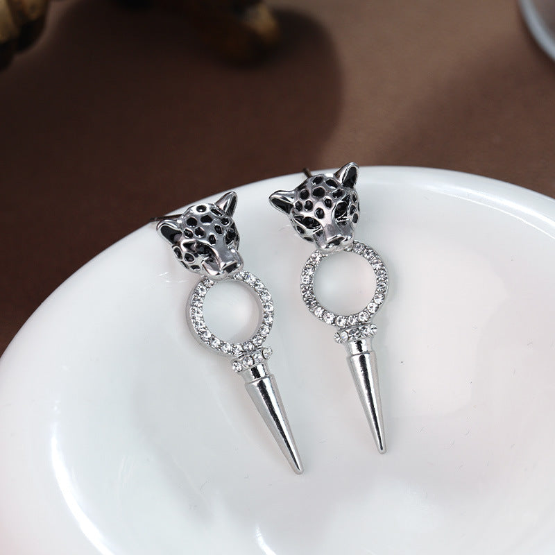 Cone Eardrops Temperament Female Trendy Fashionable Earrings