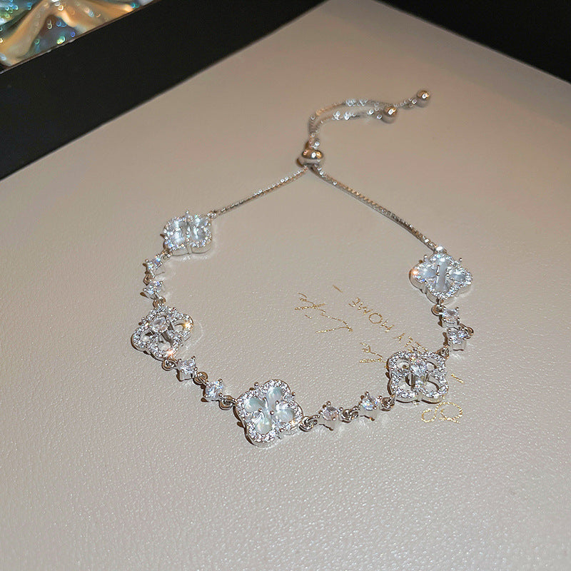 Women's High Version Lucky Four-leaf Grass Light Luxury Bracelets