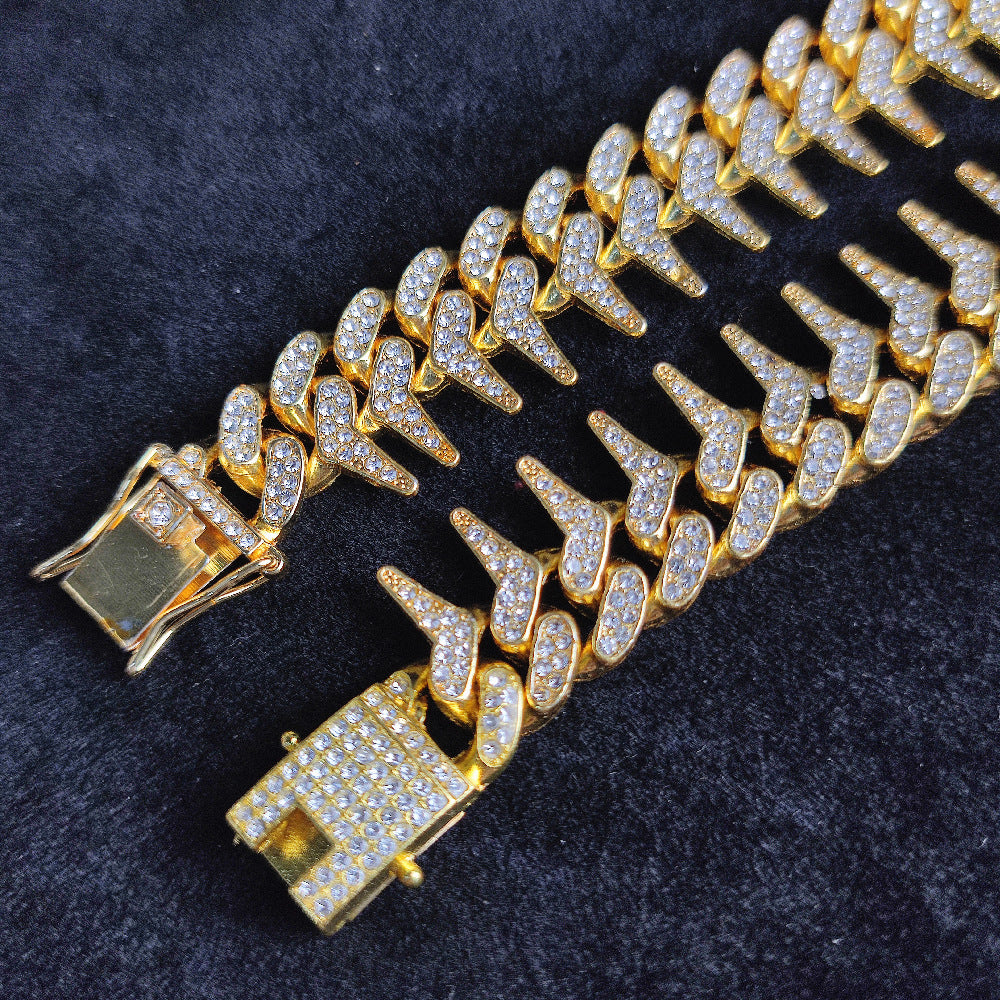Grotesque Hip Hop Unilateral Jing Thorn Comb Shape Necklaces