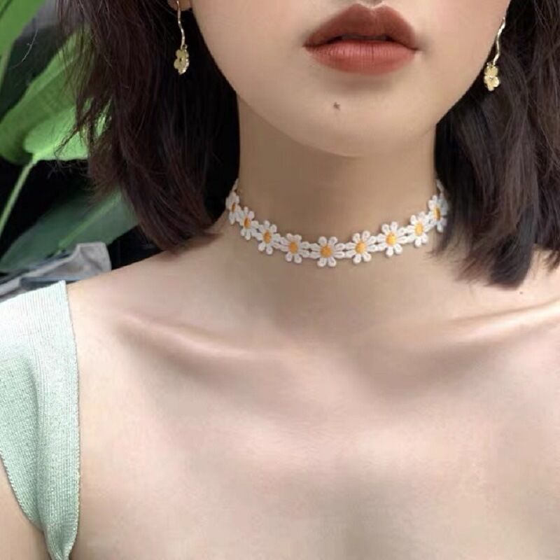 Women's Collar Lace Simple Black Clavicle Chain Necklaces