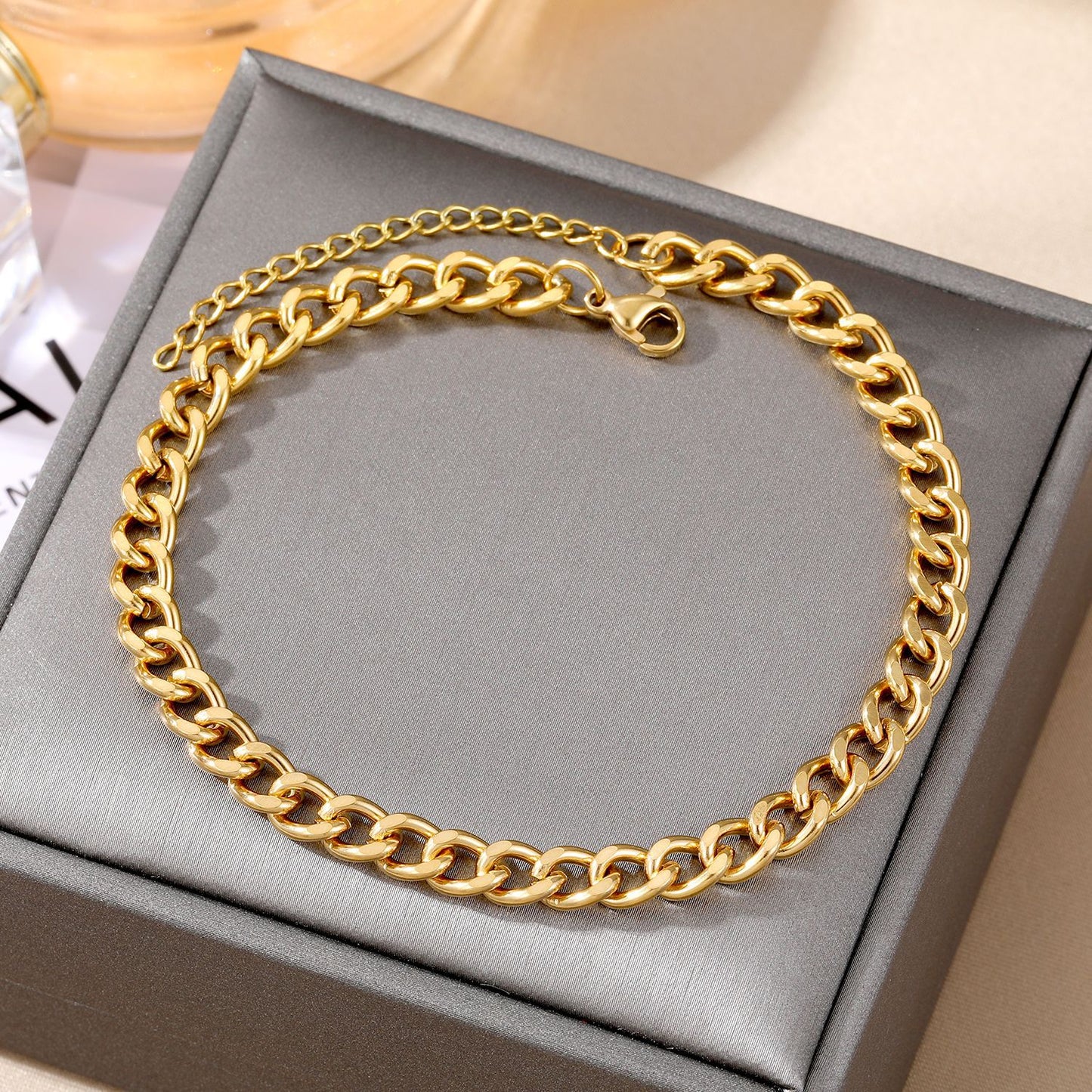 Stainless Steel High-grade Sense Niche Love Bracelets