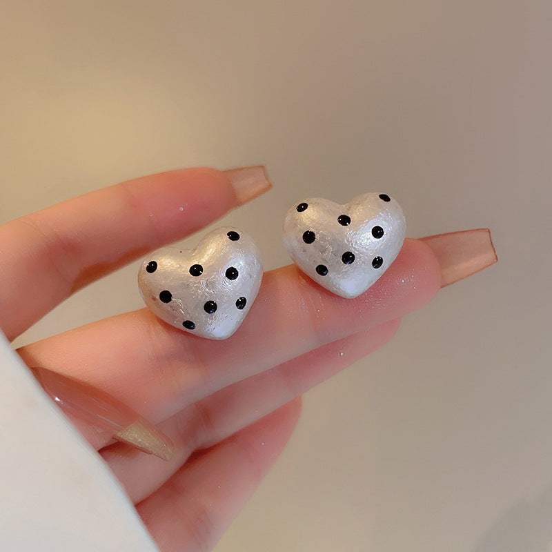 Women's Pearl Polka Dot Love Heart High Sense Niche Earrings