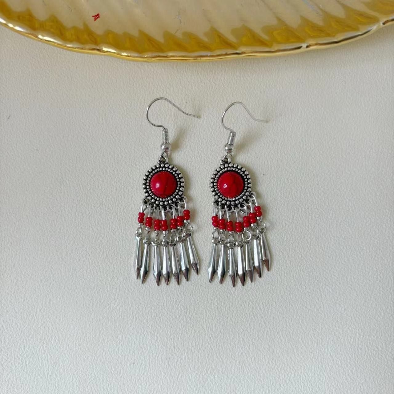 Temperament Personality Bohemian Small Ethnic Style Bead Tourist Earrings