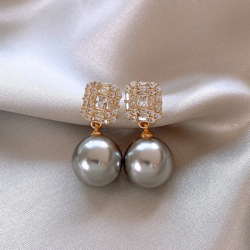 Women's Gold Plated French Entry Lux Pearl Fashion Dignified Earrings